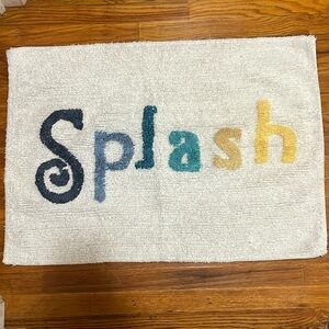 Shiraleah Chicago Splash bath mat